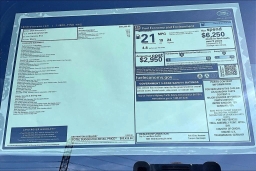 Land Rover Discovery S AWD 2026