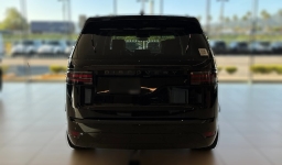 Land Rover Discovery Dynamic SE AWD 2026