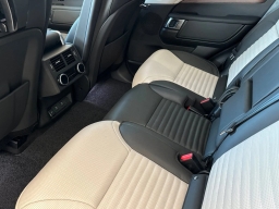 Land Rover Discovery Dynamic SE AWD 2026