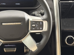 Land Rover Discovery Dynamic SE AWD 2026