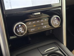 Land Rover Discovery Dynamic SE AWD 2026