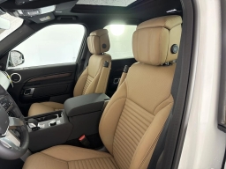 Land Rover Discovery Dynamic SE AWD 2026