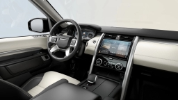 Land Rover Discovery Dynamic SE AWD 2026