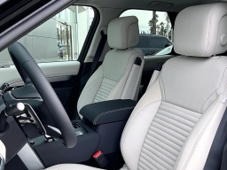 Land Rover Discovery Gemini Edition AWD 2026