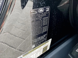 Land Rover Discovery Gemini Edition AWD 2026