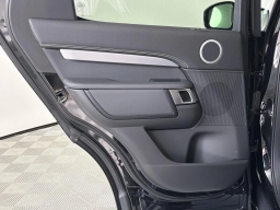 Land Rover Discovery Gemini Edition AWD 2026