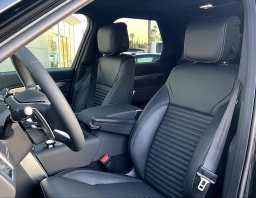 Land Rover Discovery Gemini Edition AWD 2026