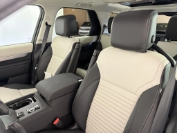 Land Rover Discovery Gemini Edition AWD 2026