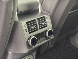 Land Rover Discovery Gemini Edition AWD 2026