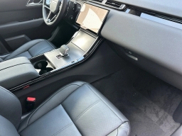 Land Rover Range Rover Velar S P250 2026
