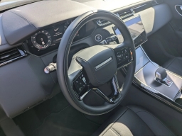 Land Rover Range Rover Velar Dynamic SE P250 2026