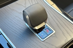 Land Rover Range Rover Velar Dynamic SE P250 2026