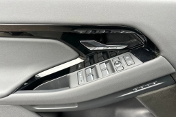 Land Rover Range Rover Evoque Core S AWD 2026