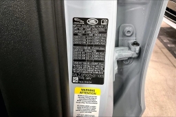 Land Rover Range Rover Evoque Core S AWD 2026