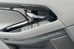 Land Rover Range Rover Evoque Core S AWD 2026