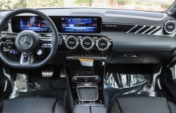 Mercedes-Benz CLA AMG CLA 35 4MATIC Coupe 2025