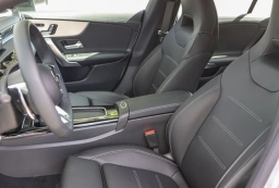 Mercedes-Benz CLA AMG CLA 35 4MATIC Coupe 2025