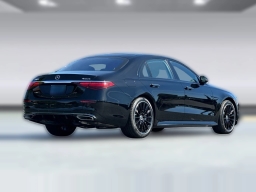 Mercedes-Benz S-Class S 500 4MATIC Sedan 2026