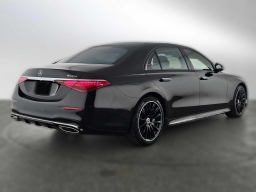 Mercedes-Benz S-Class S 500 4MATIC Sedan 2025