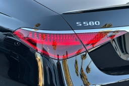 Mercedes-Benz S-Class S 580 4MATIC Sedan 2026