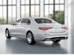 Mercedes-Benz S-Class Maybach S 580 4MATIC Sedan 2026