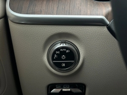 Mercedes-Benz C-Class C 300 Sedan 2026