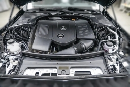 Mercedes-Benz C-Class C 300 4MATIC Sedan 2026