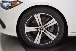 Mercedes-Benz C-Class C 300 4MATIC Sedan 2026