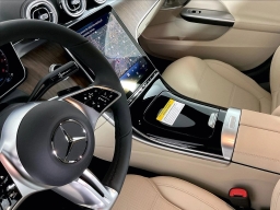 Mercedes-Benz C-Class C 300 4MATIC Sedan 2026