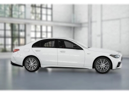 Mercedes-Benz C-Class AMG C 43 4MATIC Sedan 2026