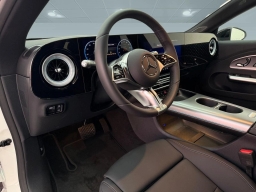 Mercedes-Benz CLA CLA 350 4MATIC Sedan 2026