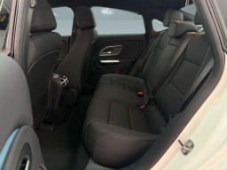 Mercedes-Benz CLA CLA 350 4MATIC Sedan 2026