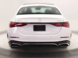 Mercedes-Benz E-Class E 350 4MATIC Sedan 2025
