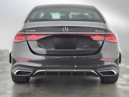 Mercedes-Benz E-Class E 350 4MATIC Sedan 2025