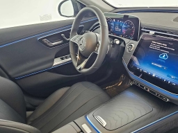 Mercedes-Benz E-Class E 350 4MATIC Sedan 2025