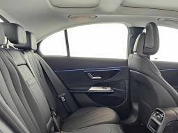 Mercedes-Benz E-Class E 350 4MATIC Sedan 2025