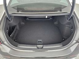 Mercedes-Benz E-Class E 350 4MATIC Sedan 2025