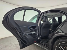 Mercedes-Benz E-Class E 350 4MATIC Sedan 2025