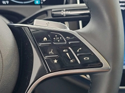 Mercedes-Benz E-Class E 350 4MATIC Sedan 2025