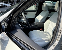 Mercedes-Benz E-Class E 350 4MATIC Sedan 2026