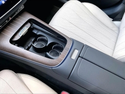 Mercedes-Benz E-Class E 350 4MATIC Sedan 2025