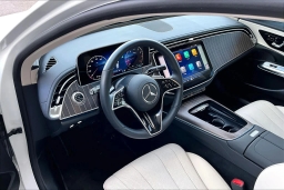 Mercedes-Benz E-Class E 350 4MATIC Sedan 2025