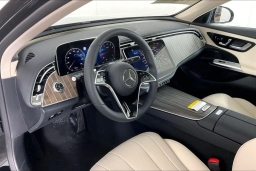 Mercedes-Benz E-Class E 350 4MATIC Sedan 2026