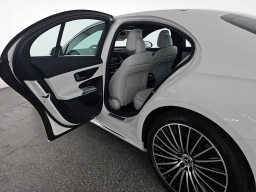 Mercedes-Benz E-Class E 450 4MATIC Sedan 2026