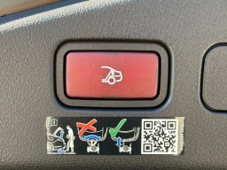 Mercedes-Benz CLE CLE 300 4MATIC Cabriolet 2026