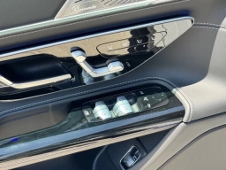 Mercedes-Benz SL AMG SL 43 Roadster 2025