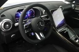 Mercedes-Benz SL AMG SL 43 Roadster 2026