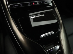 Mercedes-Benz SL AMG SL 43 Roadster 2026