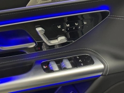 Mercedes-Benz SL AMG SL 63 Roadster 2025