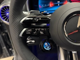 Mercedes-Benz SL AMG SL 63 Roadster 2025